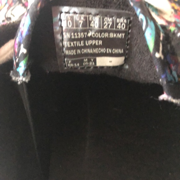 Bobs from Sketchers Memory Foam 10 Sneaker Shoe Dog Design Black Multi Excellent - Picture 8 of 12